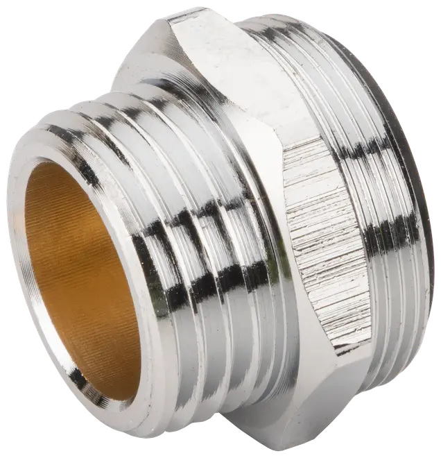 Krompläterad mässingsrör-reduktionskoppling med utvändiga gängor, sexkantigt mittparti för nyckelgrepp, används för att ansluta rör med olika diameter i VVS-system.