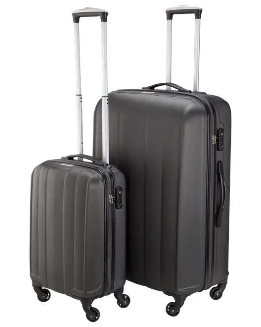 Set med två svarta hårda resväskor med fyra hjul, teleskophandtag, sidohandtag och inbyggt kodlås. Innehåller en stor och en kabinväska.