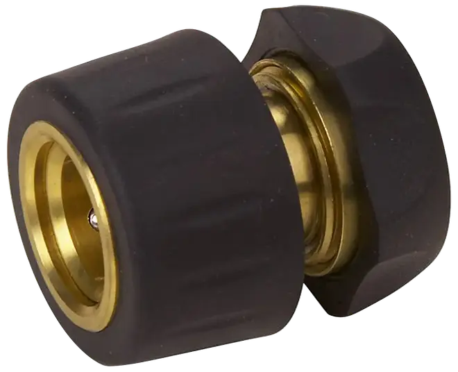 Trädgårdsslangkoppling i mässing med svart plastgrepp, gängad för säker anslutning till slang eller kran. Hållbar, korrosionsbeständig och lätt att dra åt för hand.