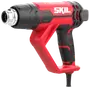Rød og sort SKIL-ledet varmepistol med sølvfarvet dyse, pistolgreb og kompakt værktøjsdesign.