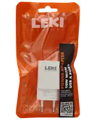 Hvid 10W strømadapter med USB-A port, europæisk stik, pakket i orange LEKI Denmark pose. Indeholder QR-kode til instruktioner. Velegnet til opladning af USB-enheder.