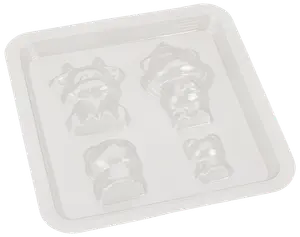 Gennemsigtig plastikform med fire dyreformede hulrum, perfekt til at lave chokolade eller slik. Indeholder detaljerede designs af ko, bjørn og andre dyr.