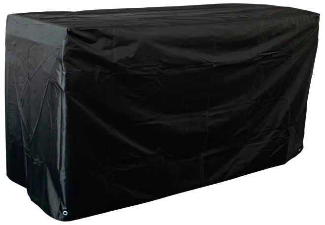 Rektangulärt svart möbelskydd för utomhusbruk, tillverkat av vattentätt och slitstarkt material med förstärkta hörn och metallöglor. Skyddar bord eller bänkar mot väder och damm.