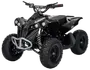 Sort mini-ATV med fire grove dæk, frontkofanger, dobbelte forlygter og "Warrior"-mærkning. Har polstret sæde, styrbeskyttere og robust affjedring til terrænkørsel.