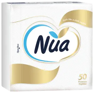 Nua premiumservetter, 50-pack. Vita servetter med mjuk, tygliknande känsla. Förpackning med guld- och blå detaljer, enkel öppning, passar till dukning och fest.