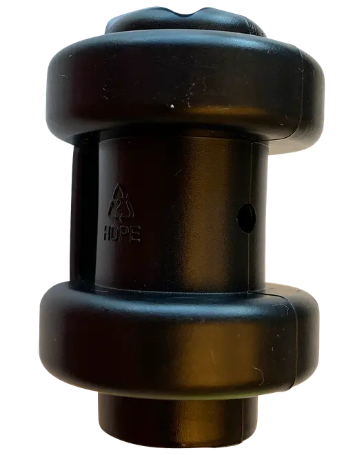 Sort HDPE plastisolator med cylindrisk krop og afrundede ender, designet til elhegn. Har et centralt hul til montering og robust konstruktion til udendørs brug.