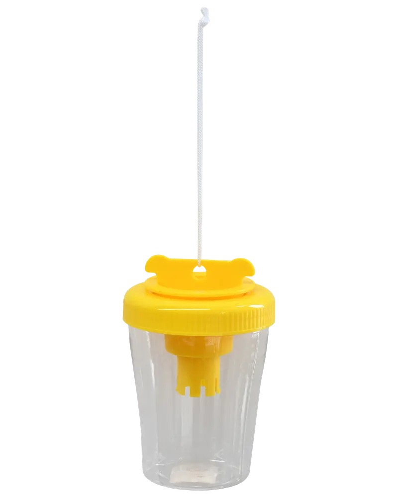 Gennemsigtig plast hvepsefælde med gult skruelåg og ophængskrog. Har indvendigt lokkekammer til at tiltrække og fange hvepse. Velegnet til udendørs brug.