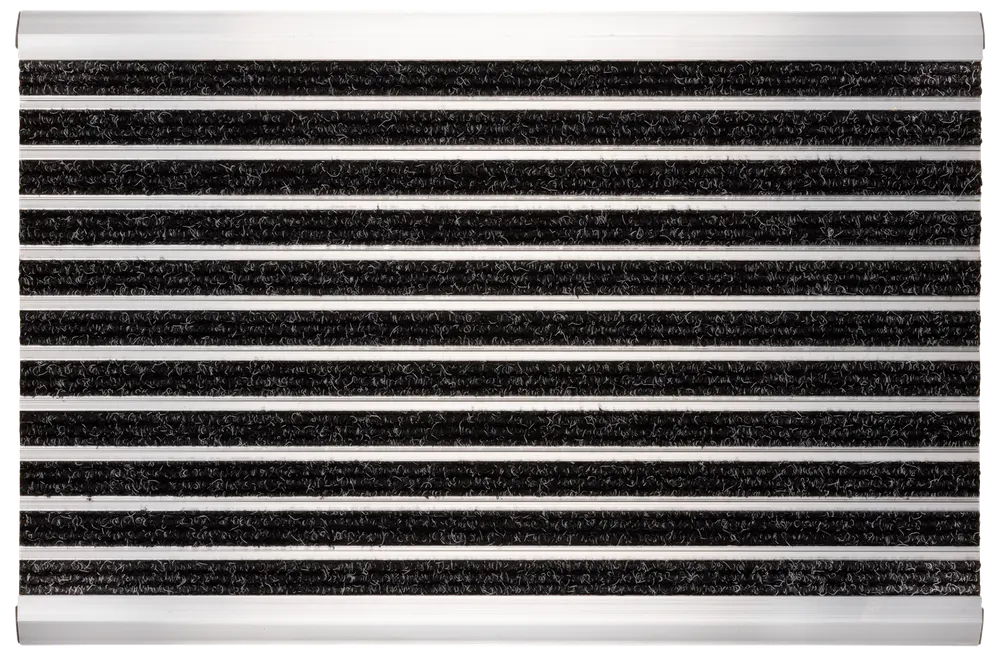 Rektangulärt luftfilter med flera horisontella svarta och vita veck, avsett för ventilationssystem. Robust vit ram och tätt svart filtermaterial för effektiv luftrening.