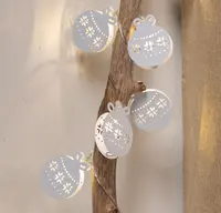 /ljusslinga-led-med-2d-julkulor