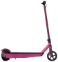 Elektrisk løbehjul med pink stel, sorte håndtag og to sorte hjul. Lavt dæk, bagmotor og "Power Core" mærkning på siden. Velegnet til børn eller teenagere.