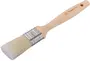 Flad malerpensel med lyst træhåndtag, metalbånd og hvide syntetiske børster. Håndtaget har ophængshul og "SageColor" mærke. Velegnet til maling eller lakering.