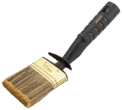 Flad pensel med 70 mm brede børster, guldfarvet metalbånd og sort ergonomisk plastgreb med riller og ophængshul. Velegnet til maling af store flader.