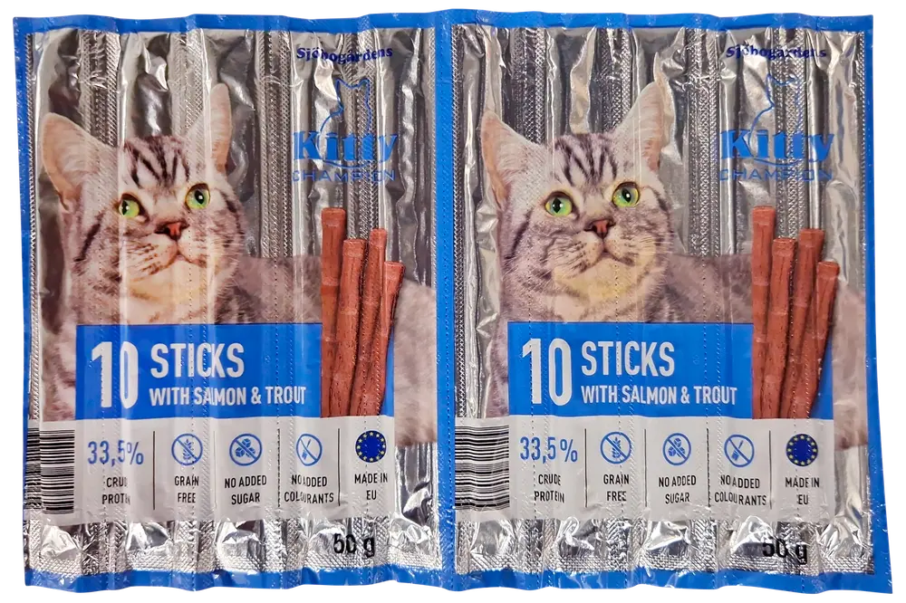 Pakke med 10 kattepinde med laks og ørred, 33,5% protein, kornfri, uden tilsat sukker eller farvestoffer, sølvfarvet emballage med kattebillede, 50g, lavet i EU.