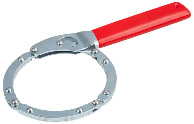 Oliefilternøgle i metal med rødt plastikhåndtag og justerbar cirkulær bånd med nitter til at gribe og fjerne bilens oliefiltre.