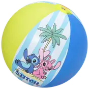 Oppustelig strandbold med blå, gule og hvide felter, motiv af Stitch og Angel, palmetræ og teksten "Stitch". Fremstillet af plastik, ideel til pool eller strand.