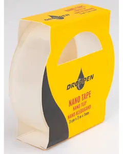 Gennemsigtig nano-tape, 3 cm x 3 m x 1 mm, i gul emballage med håndtag. Velegnet til stærk, genanvendelig klæbning på forskellige overflader. Mærke: Droppen.