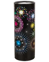 Cylindrisk fyrværkeri med sort indpakning og farverige fyrværkerimotiver. Egnet til udendørs fest, giver visuelle effekter ved antændelse. Engangsbrug, standard størrelse.