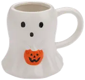 Keramikkopp formad som ett spöke med svarta ögon, liten mun och håller en orange pumpa med ansikte. Perfekt för Halloween.