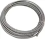 Sammenrullet grå elektrisk kabel med tre indvendige ledninger synlige i enden. Egnet til indendørs installation, fleksibel og holdbar, fastgjort med to plastbånd.