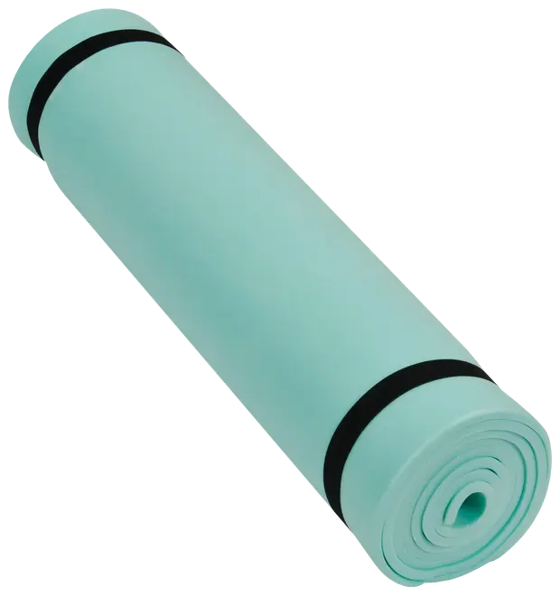 Lyseblå skummåtte til træning, rullet sammen og fastgjort med to sorte elastikremme. Velegnet til yoga, pilates eller fitness. Let og nem at transportere.