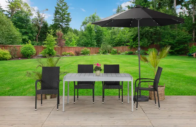 Parasoll med solceller och lutning Ø2,7 m