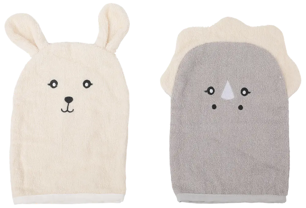 Sæt med to børnevaskeklude, én formet som en cremefarvet bjørn og én som en grå næsehorn, begge med broderede ansigtstræk og blødt frottéstof.