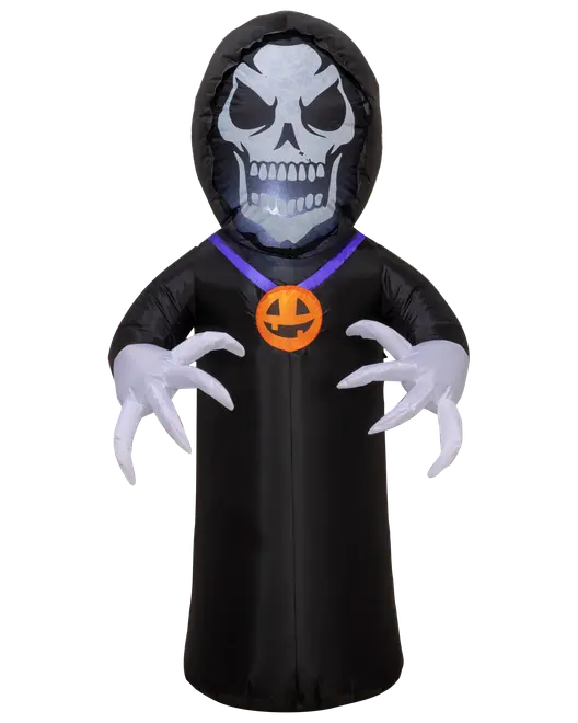 Oppustelig Halloween-dekoration med hætteklædt figur i sort kappe, hvide hænder og græskarhalskæde. Velegnet til udendørs eller indendørs brug som uhyggelig pynt.