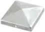 Kvadratisk metallisk pyramidformad stolphatt, silverfärgad, passar över staket- eller grindstolpar. Skyddar och dekorerar, väderbeständig och hållbar för utomhusbruk.