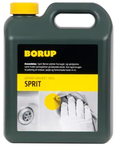 Stor sort plastdunk med gult låg og hank, mærket 'Borup Denatureret 93% Sprit.' Anvendes til rengøring, pletfjerning og polering. Indeholder produktinformation og rengøringsbillede.
