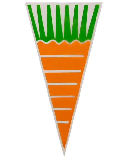 Trekantig vimpel formad som en morot med orange kropp, vita linjer och grön topp som blad. Tillverkad av papper eller plast, perfekt för festdekoration.