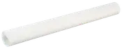 Hvid plasttube, cylindrisk og hul, glat overflade, ensartet tykkelse. Velegnet til VVS eller gør-det-selv-projekter. Standardlængde, åben i begge ender, let og holdbar.