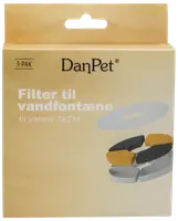 DanPet filter til vandfontæne, 3-pak. Udskiftningsfiltre til kæledyrs vandfontæne, varenr. 36234. Indeholder tre runde, flerlagede filtre for rent, frisk vand.
