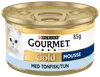85g burk Purina Gourmet Gold Mousse kattmat med lax, guldfärgat lock, enkel öppning, bild på vit katt, blå, guld och rosa etikett.