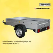 Enkeltakslet trailer med galvaniseret stålkasse, sorte skærme, baglygter og sidereflekser. Åben top, velegnet til transport af gods. Med trækkrog til montering på bil.