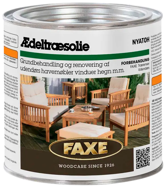 Faxe Nyatoh ædeltræsolie til udendørs havemøbler, vinduer og hegn. Metal dåse med produktinformation, billede af træmøbler, egnet til grundbehandling og renovering. 1 liter.