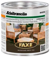 Dåse med FAXE ædeltræsolie til udendørs brug, velegnet til havemøbler, vinduer og hegn. Naturlig finish, beskytter og renoverer træoverflader. Klare instruktioner på etiketten.