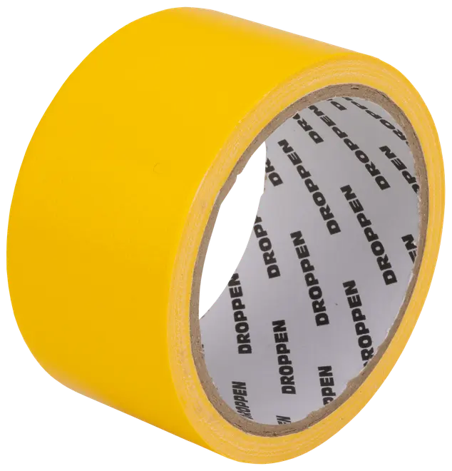Bred rulle gul klæbebånd med blank overflade, mærket "DROPPEN" på inderkernen. Velegnet til forsegling, pakning eller markering. Standard papkerne.