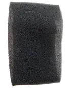 Rektangulær sort skumfilterpude med åbne celler, designet til akvarie- eller damfiltrering. Let og porøst materiale, der tillader vandgennemstrømning og opfanger snavs.