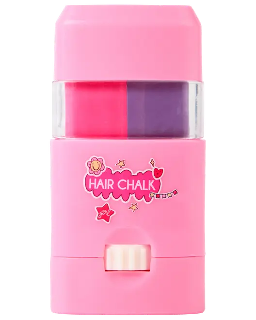 Lyserød hårkridt-applikator i plastik med to farver: pink og lilla. Har drejemekanisme i bunden og sjovt “Hair Chalk”-mærkat på forsiden.