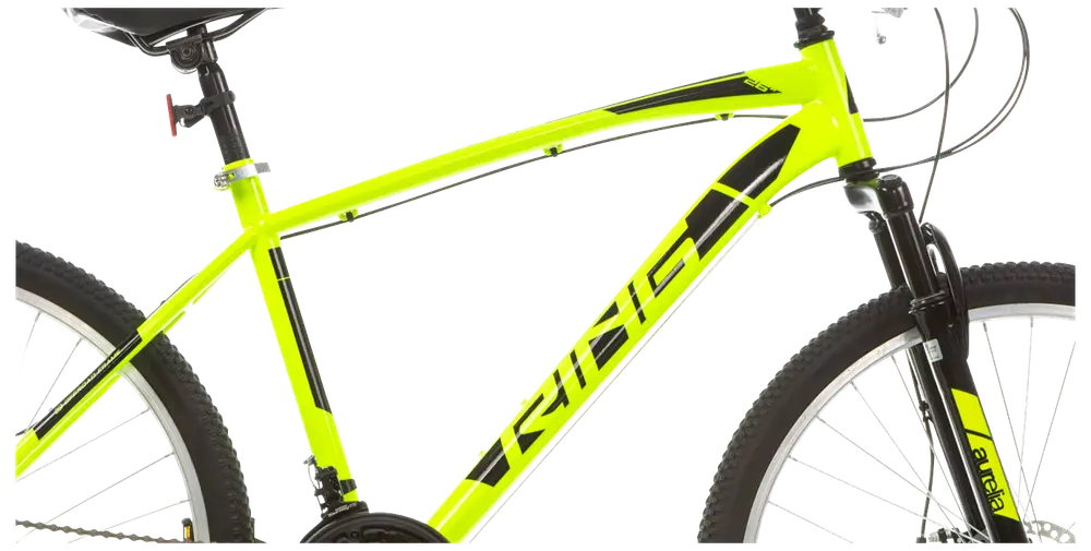 Ljusgul mountainbike med svarta detaljer, framgaffel med fjädring, rakt överrör och grova däck. Bekväm sadel och tydlig logotyp på ramen.