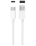 Vit USB-C-till-USB-A-laddkabel med gjutna kontakter, båda ändarna synliga.