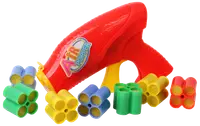 Röd plastleksakspistol med gul avtryckare, flera skumprojektilkluster i gult, grönt, blått och rött. Säker för inomhuslek, passar barn.
