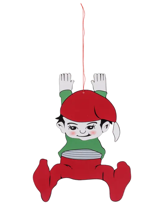 Hängande julnisse-dekoration, visar en klättrande tomte med röd luva, grön tröja, röda byxor och vita handskar. Platt material med rött snöre för upphängning.