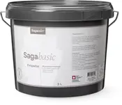 Sort plastspand med hank, mærket 'Sagacolor Sagabasic Finsparkel', 3 liter. Til fin overfladefinish på vægge og lofter. Hvid overflade, detaljeret vejledning på etiketten.