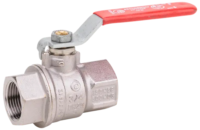 Kulventil i rostfritt stål med rött handtag, invändiga gängor och 3/4-tums märkning. Passar för vatten- eller gasflödeskontroll i rörsystem.