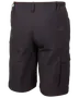 Sort cargo shorts med to baglommer, bæltestropper og en sidelomme. Fremstillet af slidstærkt stof, egnet til udendørs aktiviteter. Lille logo på højre baglomme.