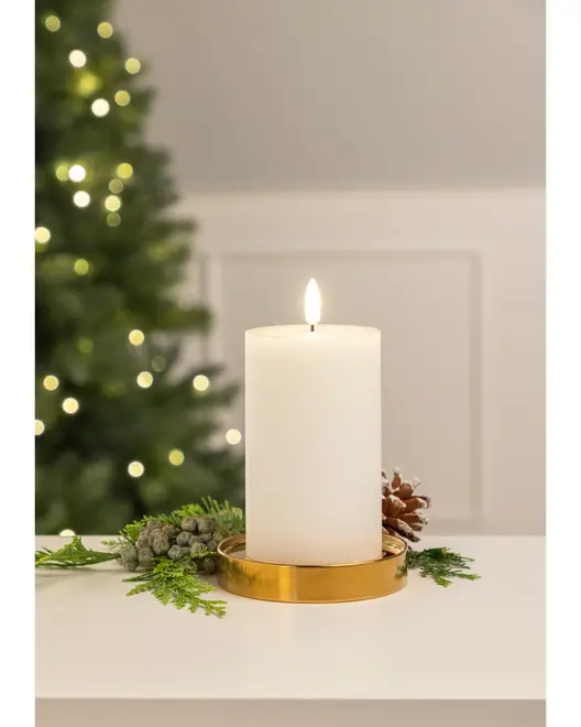 LED-blockljus med rillor och timer - H. 12,5 cm