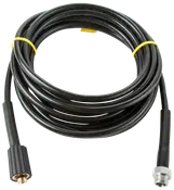 Svart högtrycksslang med metallkopplingar i båda ändar, prydligt upprullad. Passar till högtryckstvätt eller liknande utrustning. Hållbart, flexibelt material för utomhusbruk.