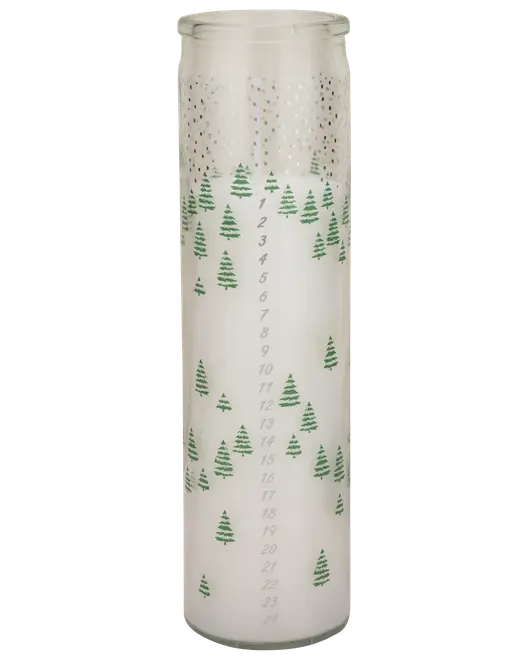Högt vitt glasljus med gröna julgranar och siffror 1 till 24, utformat som en adventskalender. Slät cylinderform, dekorativ för julnedräkning.