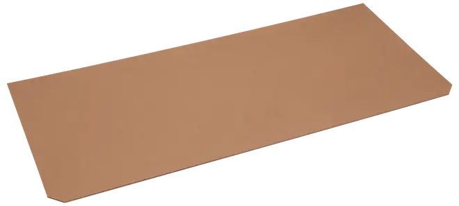 Rektangulær, flad korkplade i brun farve med glat overflade. Velegnet til opslagstavler, hobbyprojekter eller isolering. Let og nem at tilpasse i størrelse.